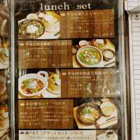 古民家でいただく創作飲茶　和夢茶カフェ

