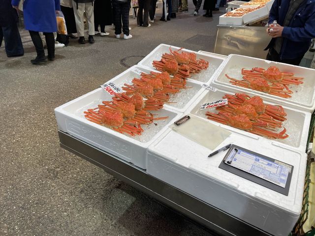 金沢市民の台所　近江町市場