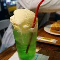 후쿠오카 여행 중 들려보면 좋을 Sandwich Factory OCM