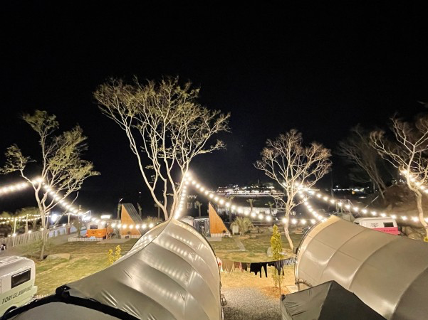 사계절 수영장과 바베큐무제한 🍗 사천 토리 글램핑장🏕️