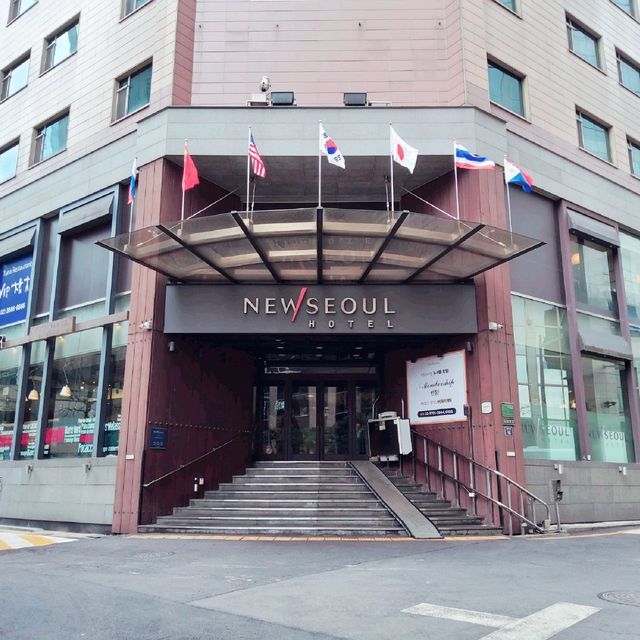 서울 구경하고 호텔에서 와인 한 잔 어떠세요? 광화문 뉴서울호텔