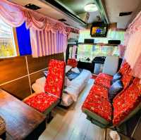 The Antique Riverside Resort ชิลล์ริมแม่น้ำ