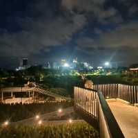 พื้นที่สีเขียว Public space ใจกลางเมือง