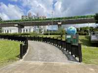 最棒的捷運公園可以直接欣賞捷運