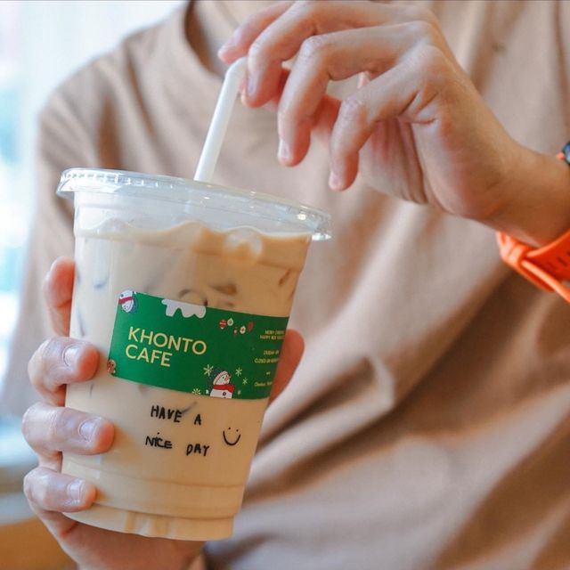 Khonto cafe คาเฟ่มู้ดโทนสไตล์มินิมอล