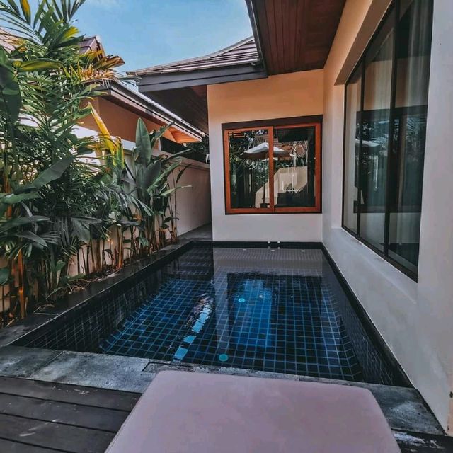 Khanom Beach Resort and spa 

