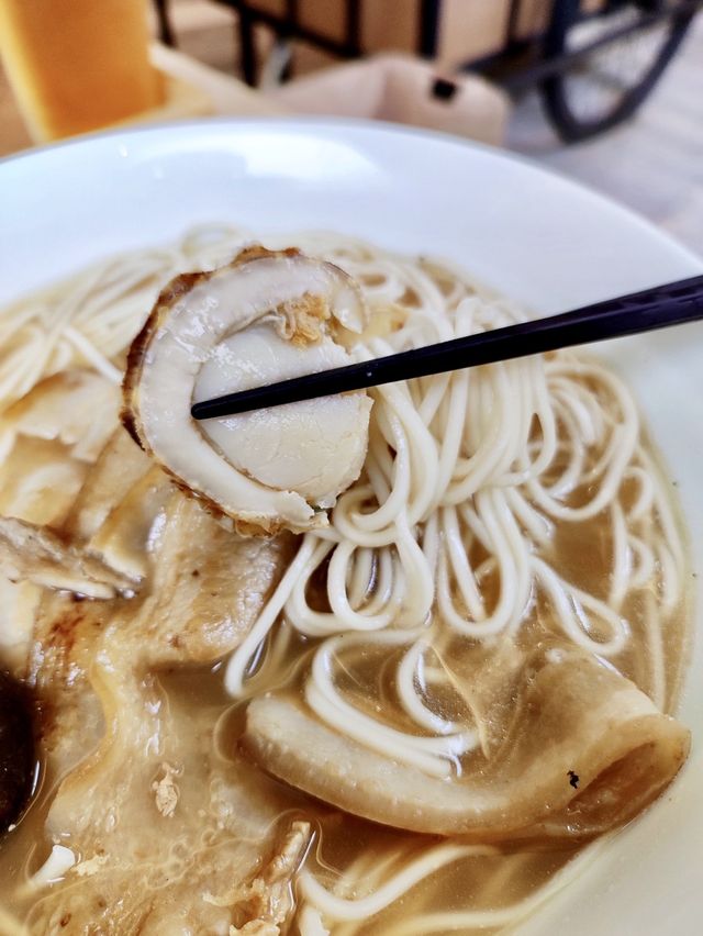 冬天食碗暖身麵-「🍲KIKI麵」