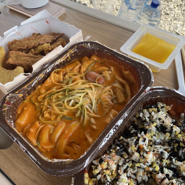 캠핑하기 좋은 계절 화랑유원지에서 분식세트 즐기기!