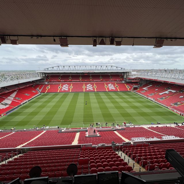 Liverpool stadium tour