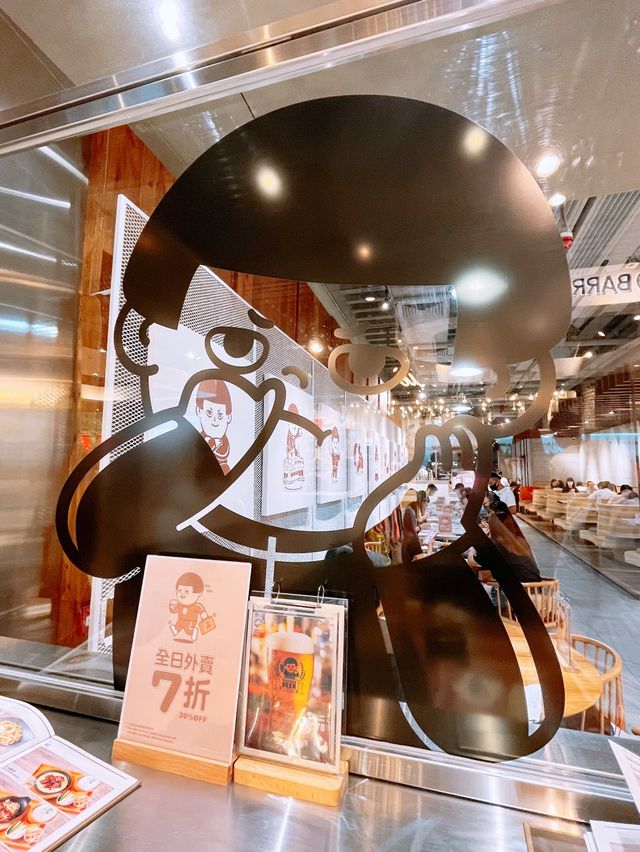 對住維港食炸雞🍗