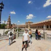 Collecting Memories in the City of Seville