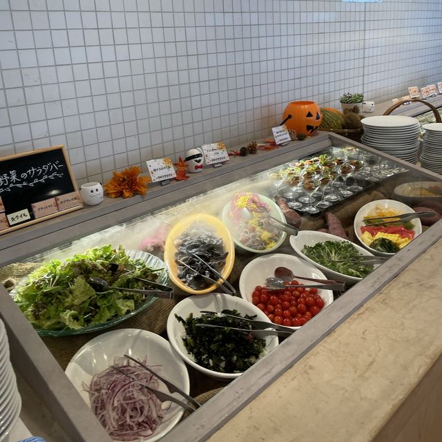 【福岡】福岡タワーを眺めながらお得なビュッフェランチ