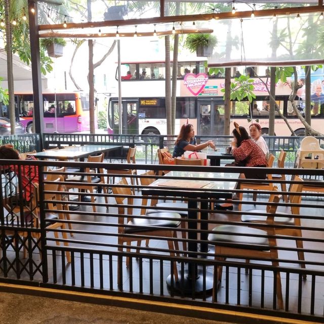 Xin Wang Cafe