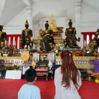 พลับพลาหทัยนเรศวร์     วัดนางพญา พิษณุโลก