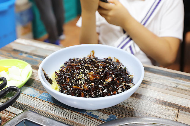 울릉도 먹거리 저동항 먹자골목