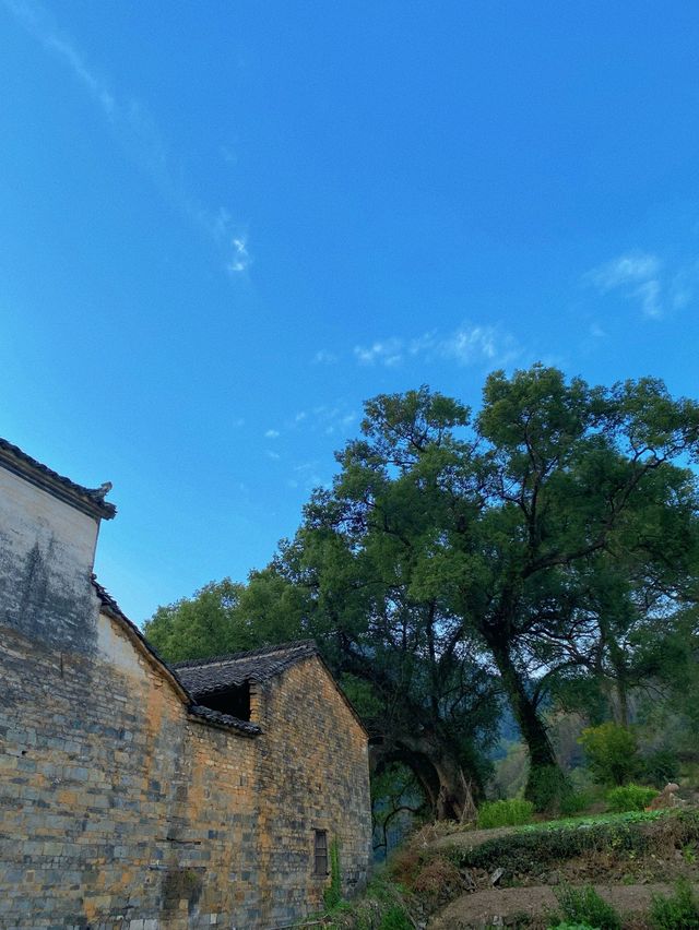 Qi Men, a beautiful place with few people in southern Anhui.