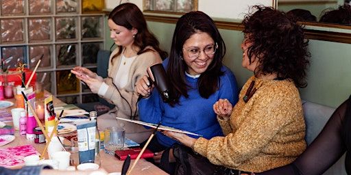 Ladies Only Workshop: Cloud Painting Session With Cocktails | Mi-ami