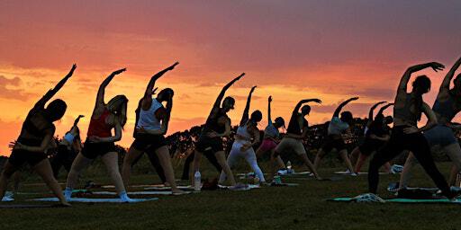 Hadleigh Castle Sunset Yoga | Hadleigh Castle