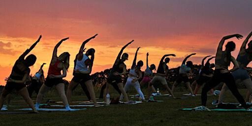 Hadleigh Castle Sunset Yoga | Hadleigh Castle