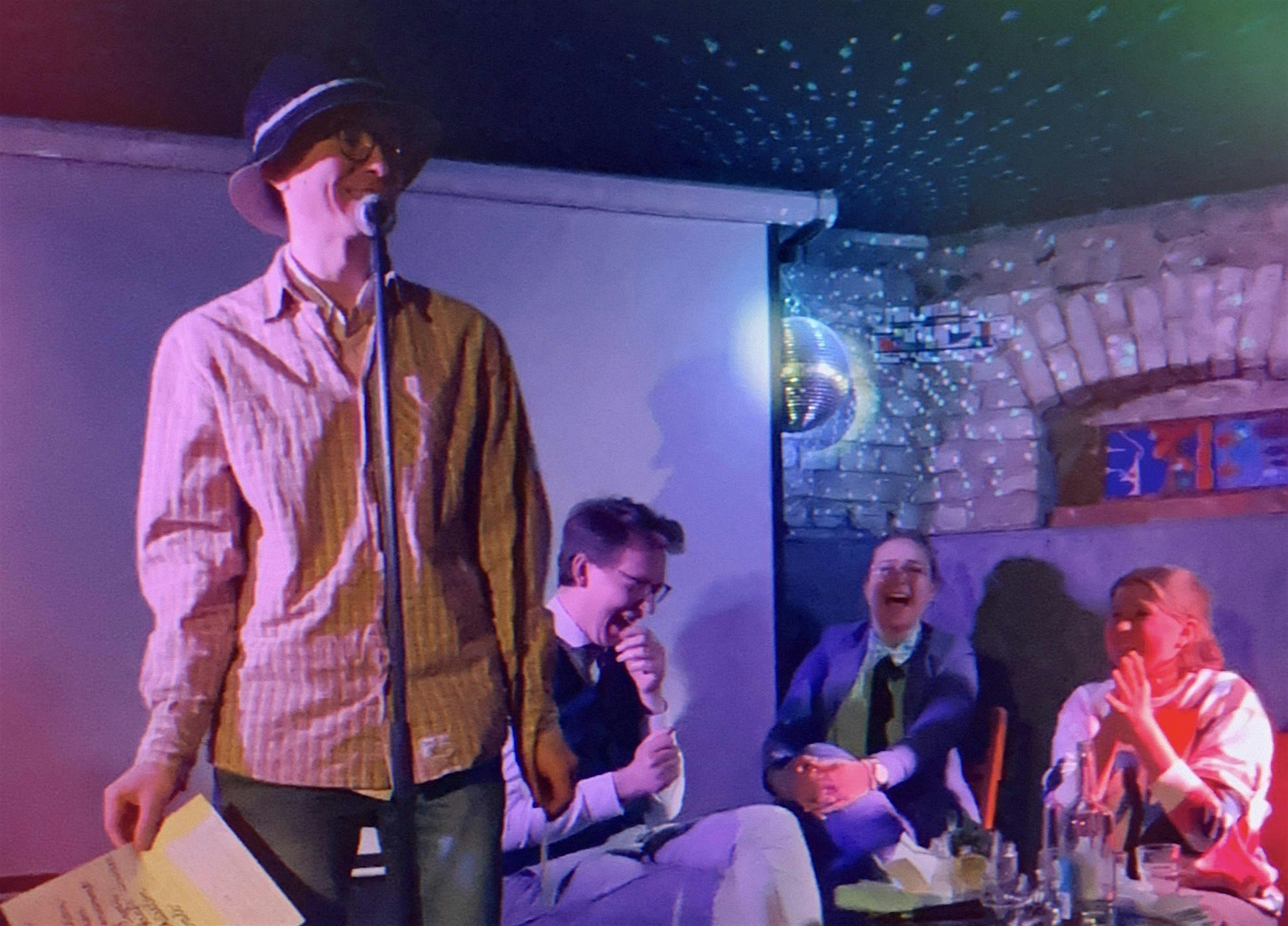 Lesebühne Vier Farben Prosa | interkosmos - café. bar. utopie