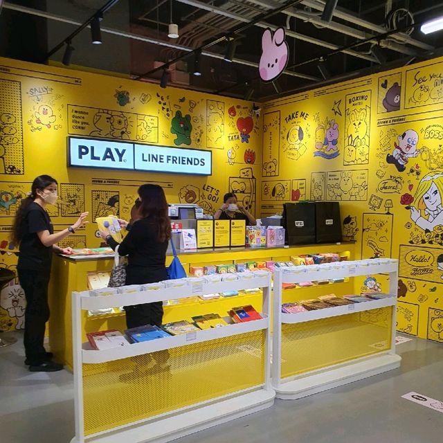 Play Line Friends Store - Funan Mall