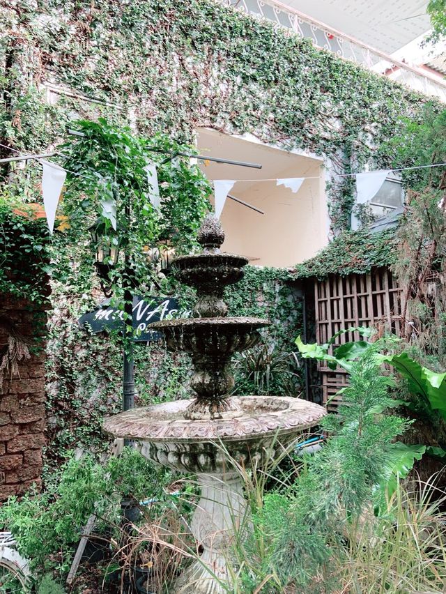  muNAsir Pool Cafe’ คาเฟ่ลับพัทยา