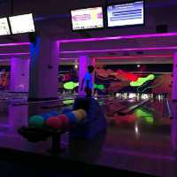 Glow in Dark Bowling Experience,Genting 