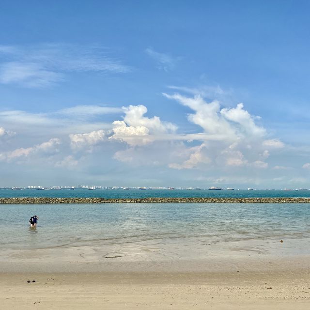 Secret beach at Kusu 🐢 Island 