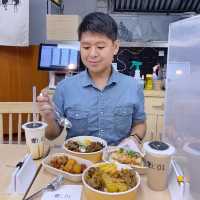 觀塘人氣台灣滷肉飯蛋餅小店