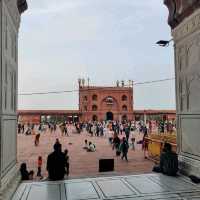 Magnificent yet crowded mosque of Mughal era