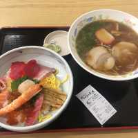 🍣 看鮪魚的解體秀 — とれとれ市場 (Tore Tore Market)