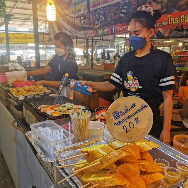 มากินข้าวที่ตลาดน้ำคลองลัดมะยม