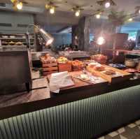 surprising enjoyable buffet breakfast