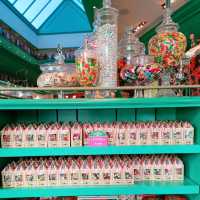 お菓子だけじゃない！　USJ　ハニーデュースク