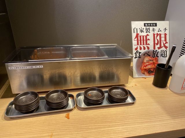 大阪・南森町。豚好きにオススメしたい『蒲焼き豚丼』炭火焼きでいただく『炭火焼き豚丼専門店 豚小家 天神橋店』