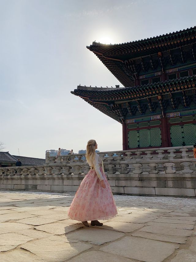 Gyeonbokgung Palace - Seoul, South Korea 