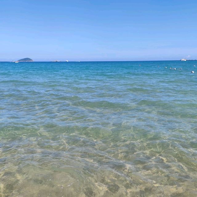 Best place for swimming in Sanya!