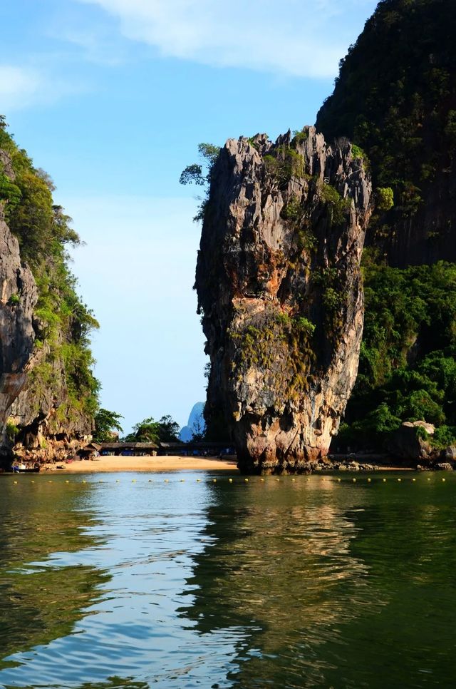 Thailand's "Little Guilin" - Phang Nga Bay