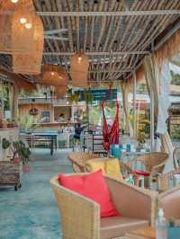 🏝Hugo Hub Phuket🏝จุดนัดชิลล์ริมชายหาด