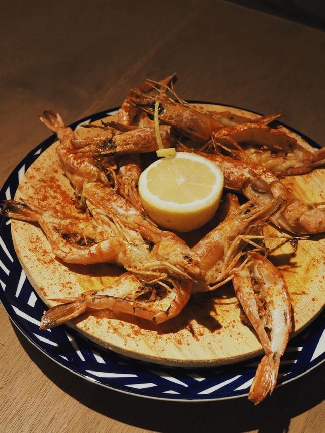 世界大会で優勝したパエリア が食べられる スペイン料理ジェバン