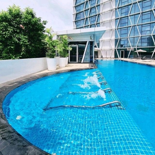 Nice warm pool with strong jacuzzi jets