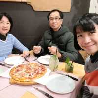 pizza lovers get closer to COMES PIZZERIA☺