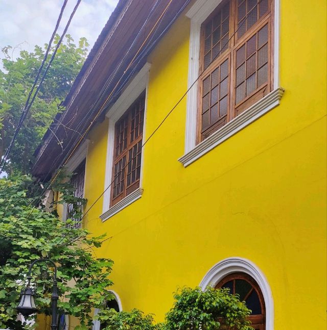 Colorful neighborhood, Kochi