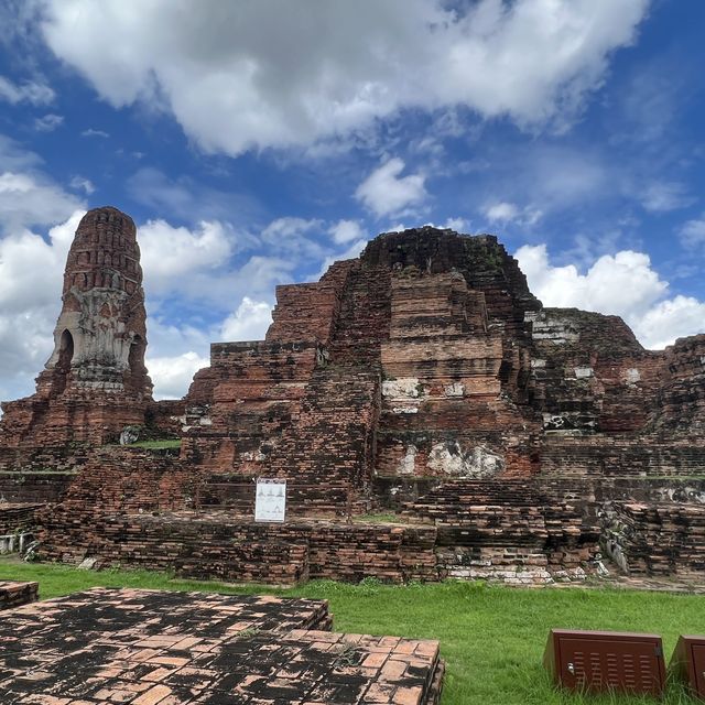【タイ/アユタヤ】世界遺産の街アユタヤにある「ワット・プラ・マハタート」