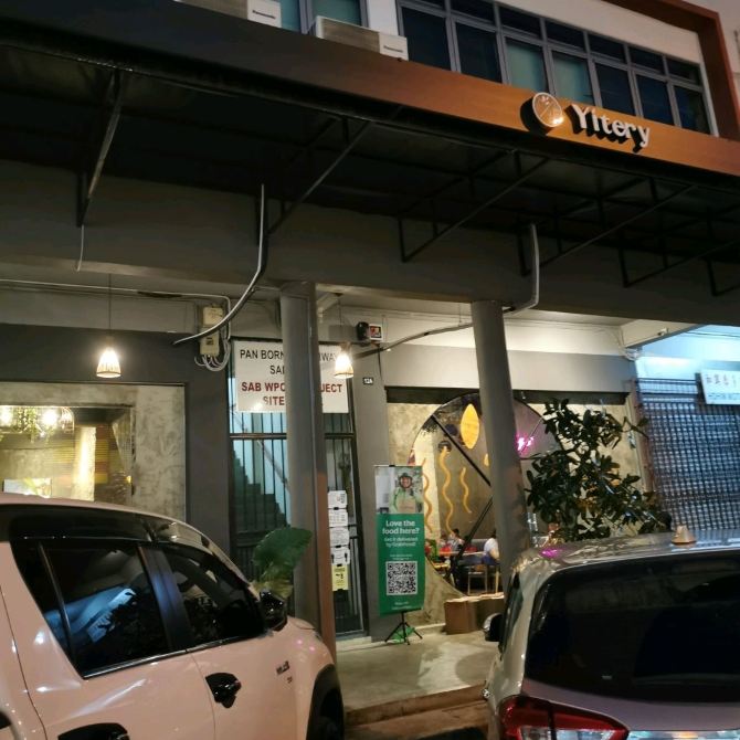 Yitery, Asian Fusion Cafe & Restaurant Travelogue Bahagian
