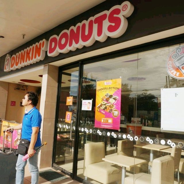 🥯보홀 던킨 도넛에서 커피와 도넛 먹기☕️