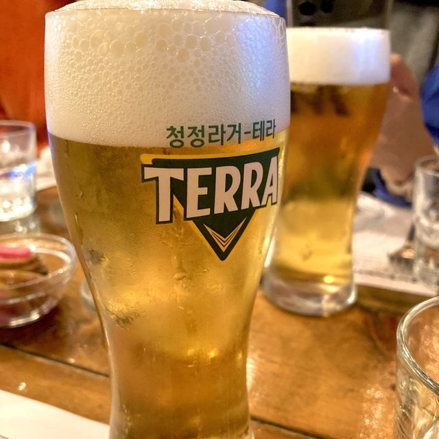 합정역 근처 피맥 맛집! ‘홍대화덕피자’