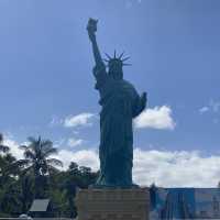 World’s Famous Landmarks in One Place