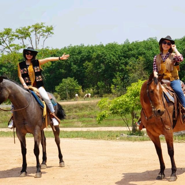 PC Cowboy Town เมืองคาวบอยใกล้ๆอุดร