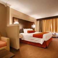 Best Western Airport Inn & Suites